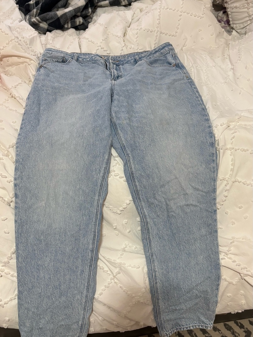 American Eagle Outfitters Light Blue Denim Jeans